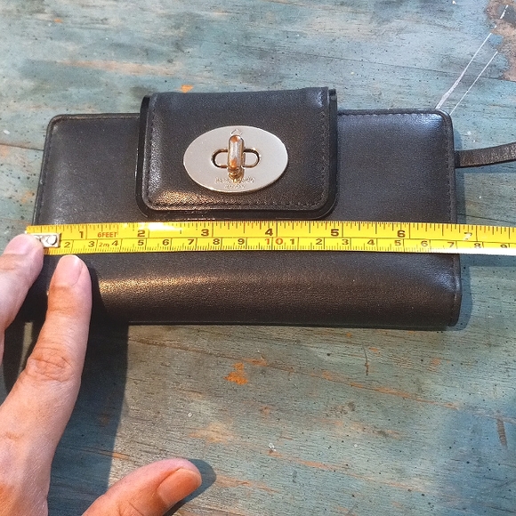 Kate Spade wallet - Picture 10 of 13